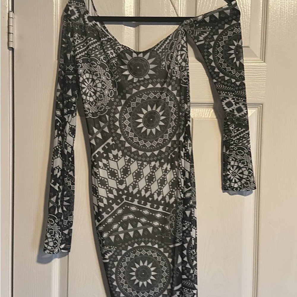 Fashion Nova Monochrome Geometric Long Sleeve Dress